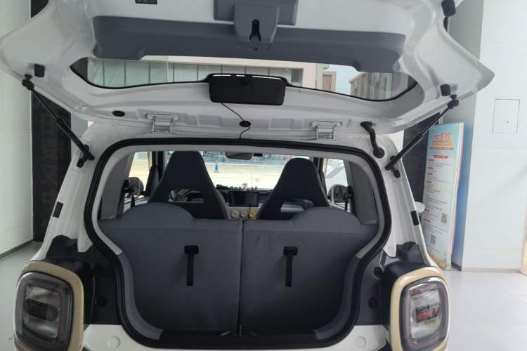 Used Bestune Pony 2025 222km Range Agile Horse Trunk