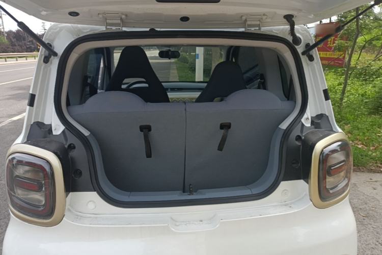 Used Bestune Pony 2025 222km Clever Horse Trunk