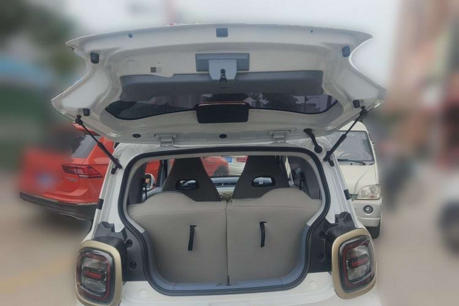 Used Bestune Pony 2025 222km Range Agile Horse Trunk