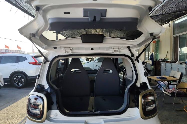 Used Bestune Pony 2025 222km Range Agile Horse Trunk