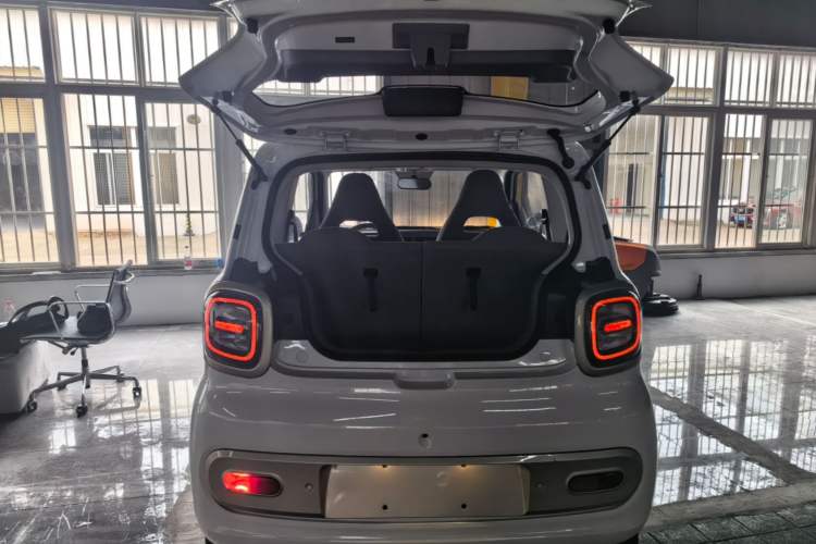 Used Bestune Pony 2025 222km Range Agile Horse Trunk