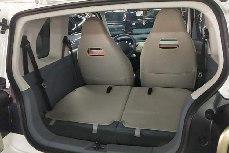 Used Bestune Pony 2025 222km Lightning Horse Trunk