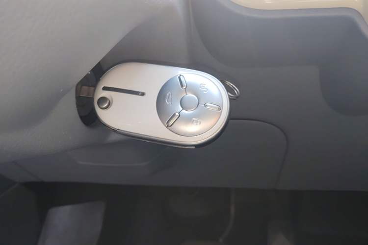 Used Bestune Pony 2025 222km Lightning Horse Vehicle Key