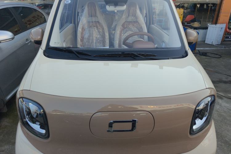 Used Bestune Pony 2025 222km Range Elegant Horse Engine Bay