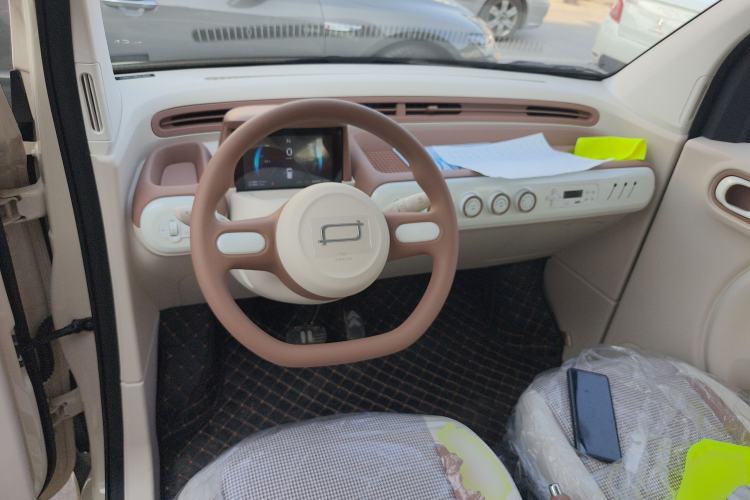 Used Bestune Pony 2025 222km Range Elegant Horse Interior 2