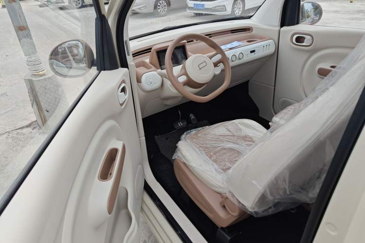Used Bestune Pony 2025 222km Lightning Horse Interior 2