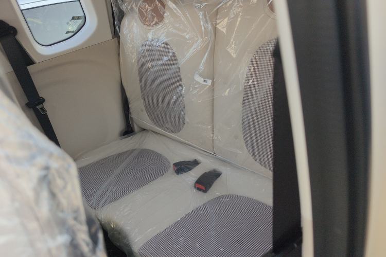 Used Bestune Pony 2025 222km Range Elegant Horse Interior 4