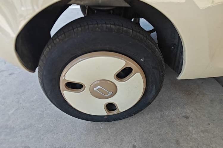 Used Bestune Pony 2025 222km Clever Horse Right Rear Wheel Hub