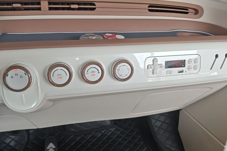 Used Bestune Pony 2026 Model 222km Cute Horse Plus Audio And AC Panel