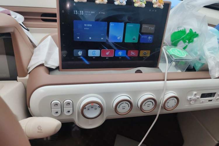 Used Bestune Pony 2026 222km Colorful Horse Audio And AC Panel