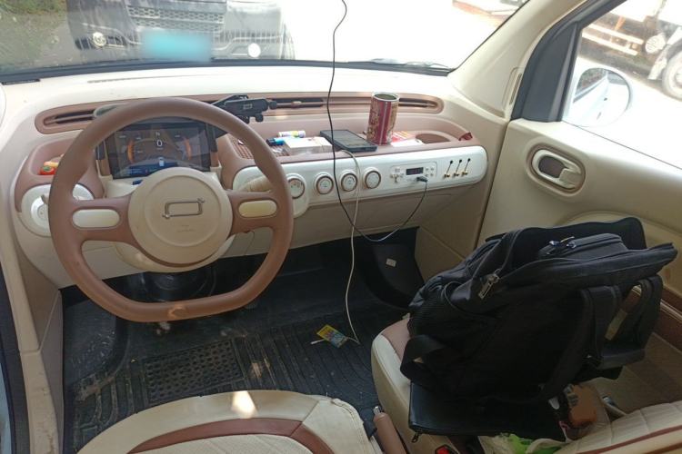 Used Bestune Pony 2026 Model 222km Shining Horse Center Console