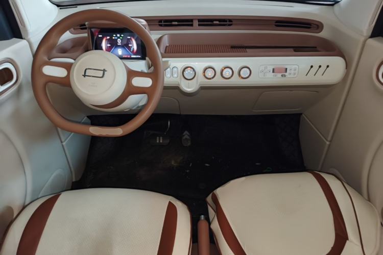 Used Bestune Pony 2026 222km Colorful Horse Center Console