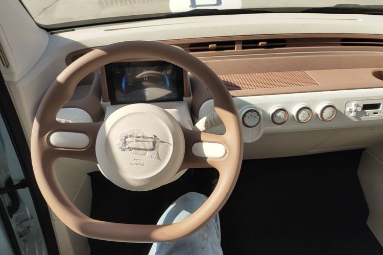 Used Bestune Pony 2026 222km Colorful Horse Center Console