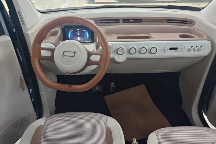 Used Bestune Pony 2026 222km Colorful Horse Center Console