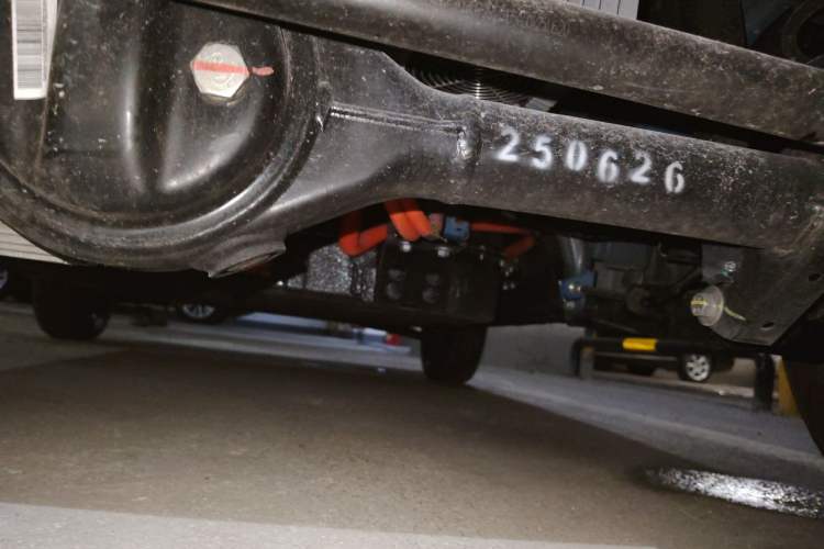 Used Bestune Pony 2026 Model 222km Shining Horse Chassis Rear