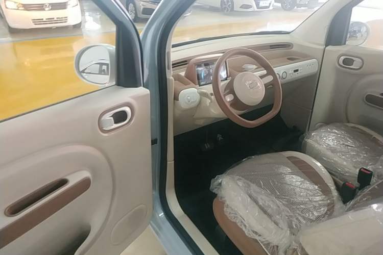 Used Bestune Pony 2026 222km Colorful Horse Driver Seat