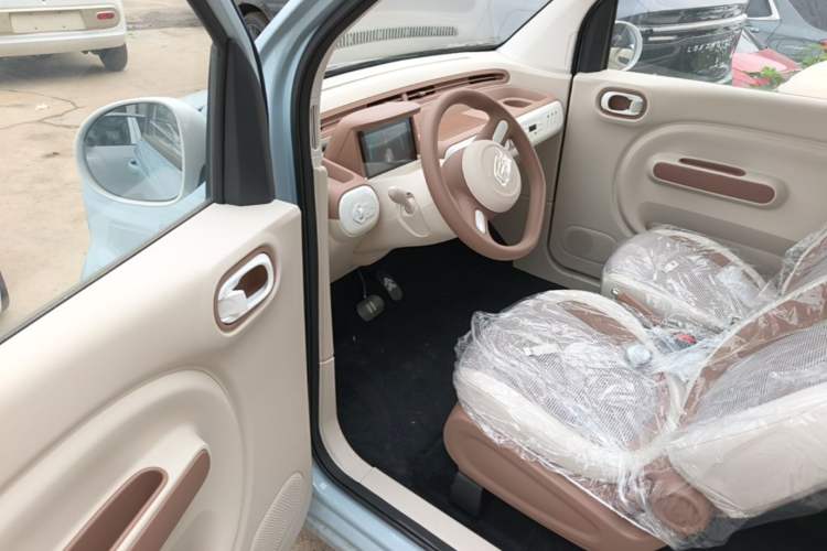 Used Bestune Pony 2026 222km Colorful Horse Driver Seat