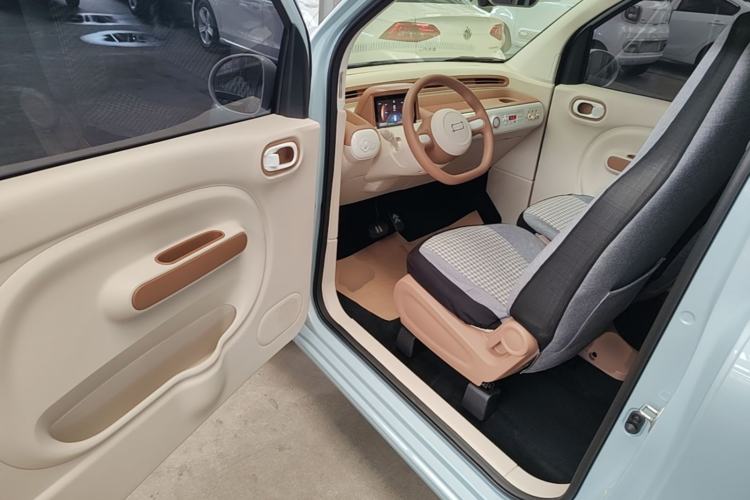 Used Bestune Pony 2026 Model 222km Cute Horse Plus Driver Seat