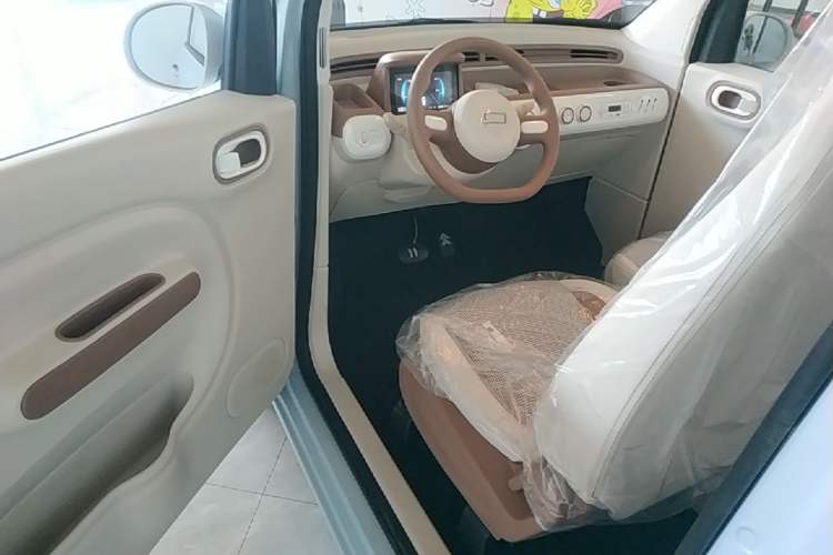 Used Bestune Pony 2026 222km Colorful Horse Driver Seat