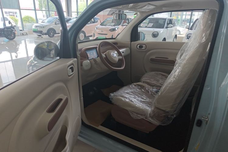 Used Bestune Pony 2026 Model 222km Cute Horse Plus Driver Seat