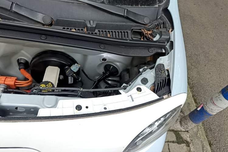 Used Bestune Pony 2026 222km Colorful Horse Engine Bay Left