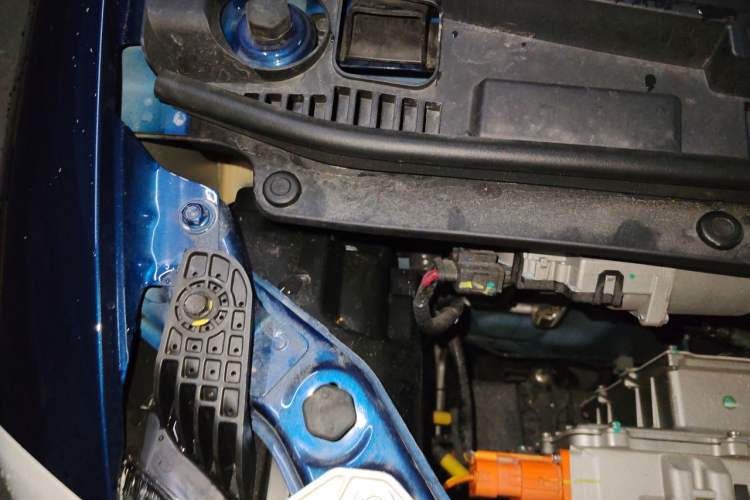 Used Bestune Pony 2026 Model 222km Shining Horse Engine Bay Right