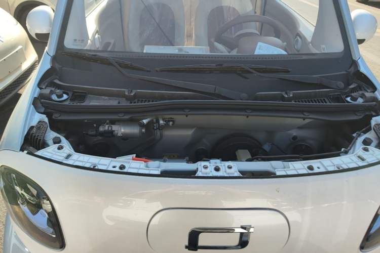 Used Bestune Pony 2026 222km Colorful Horse Engine Bay