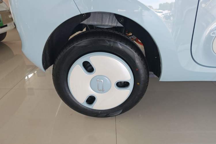 Used Bestune Pony 2026 222km Colorful Horse Exterior 5