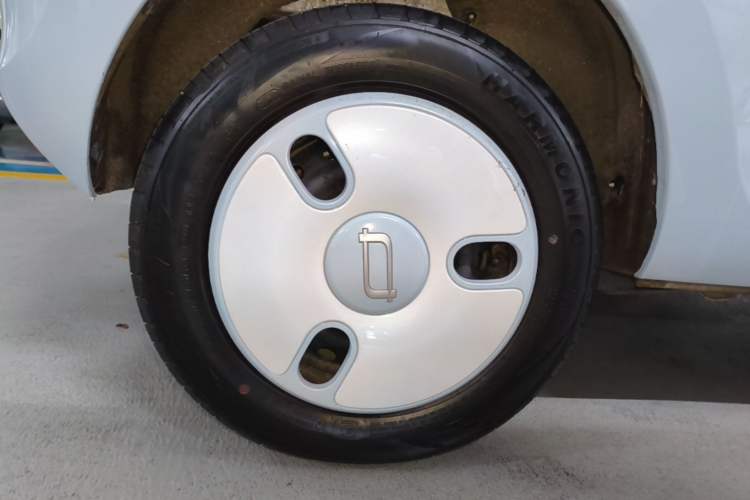 Used Bestune Pony 2026 Model 222km Shining Horse Exterior 5