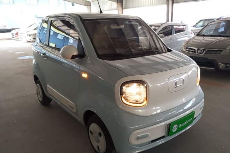 Used Bestune Pony 2026 Model 222km Cute Horse Plus Front Right 45 Deg