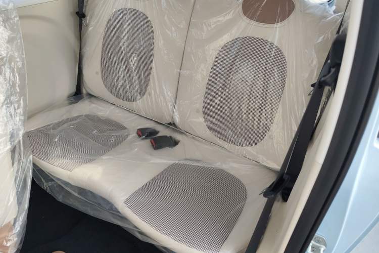 Used Bestune Pony 2026 Model 222km Cute Horse Plus Interior 4