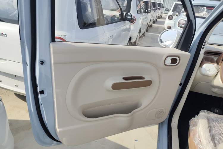 Used Bestune Pony 2026 Model 222km Cute Horse Plus Interior 7