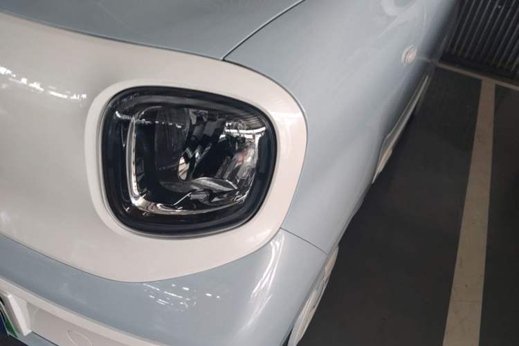 Used Bestune Pony 2026 222km Colorful Horse Left Front Headlight