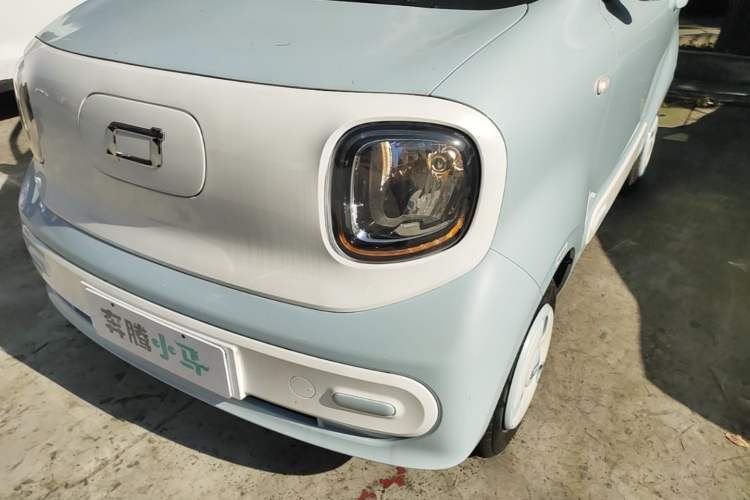 Used Bestune Pony 2026 222km Colorful Horse Left Front Headlight