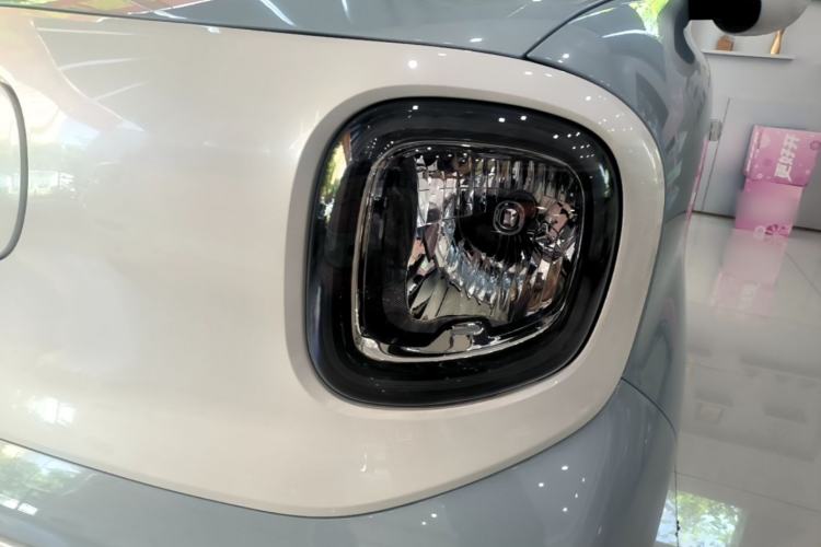 Used Bestune Pony 2026 222km Colorful Horse Left Front Headlight