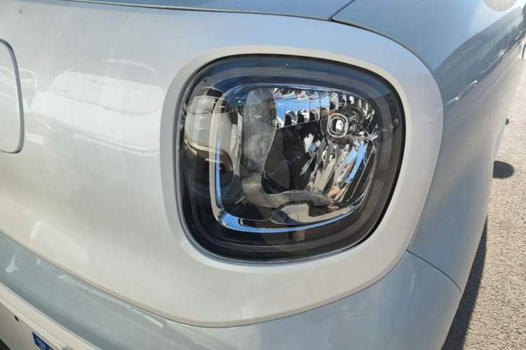 Used Bestune Pony 2026 222km Colorful Horse Left Front Headlight