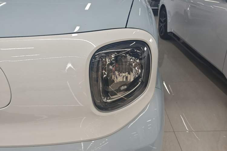 Used Bestune Pony 2026 222km Colorful Horse Left Front Headlight