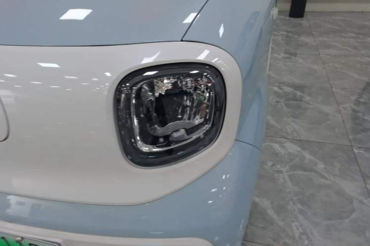 Used Bestune Pony 2026 Model 222km Shining Horse Left Front Headlight
