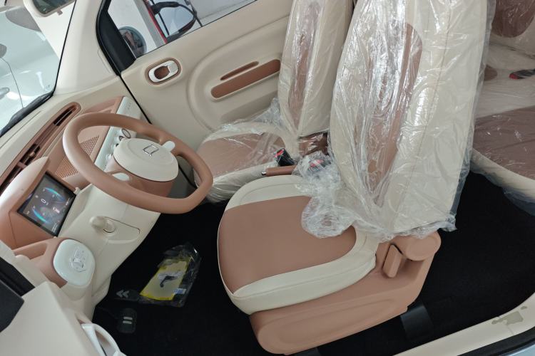 Used Bestune Pony 2026 Model 222km Shining Horse Left Front Seat