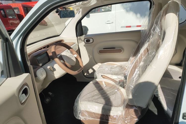 Used Bestune Pony 2026 222km Colorful Horse Left Front Seat