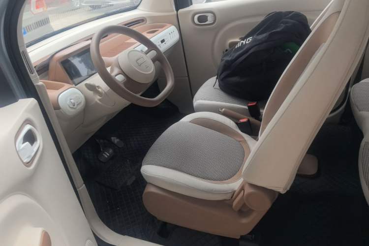 Used Bestune Pony 2026 222km Colorful Horse Left Front Seat