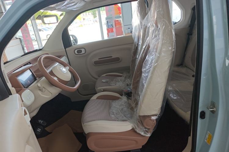 Used Bestune Pony 2026 222km Colorful Horse Left Front Seat