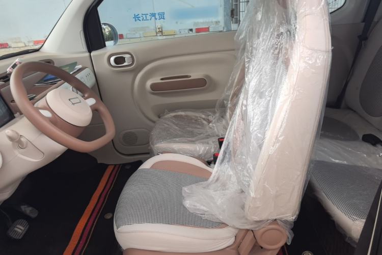 Used Bestune Pony 2026 222km Colorful Horse Left Front Seat