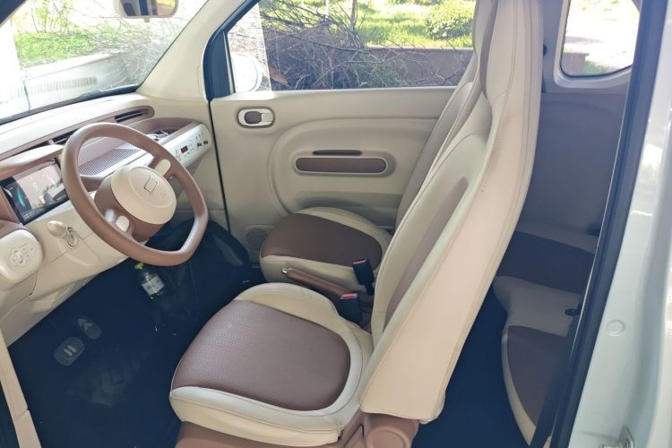 Used Bestune Pony 2026 Model 222km Shining Horse Left Front Seat