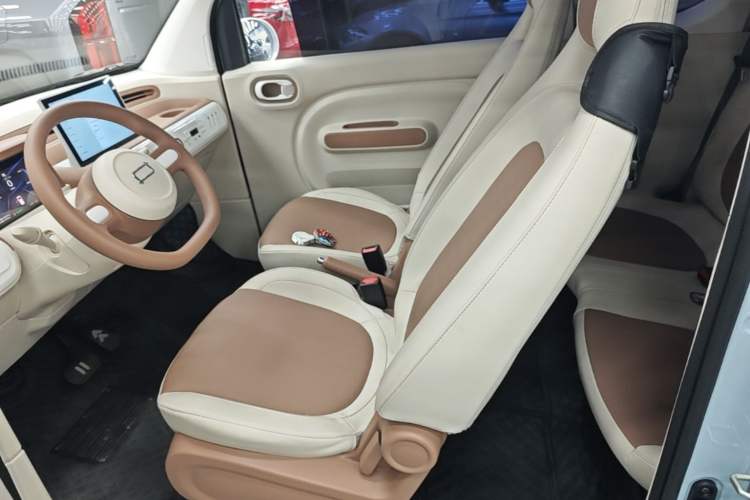 Used Bestune Pony 2026 Model 222km Elegant Horse Left Front Seat