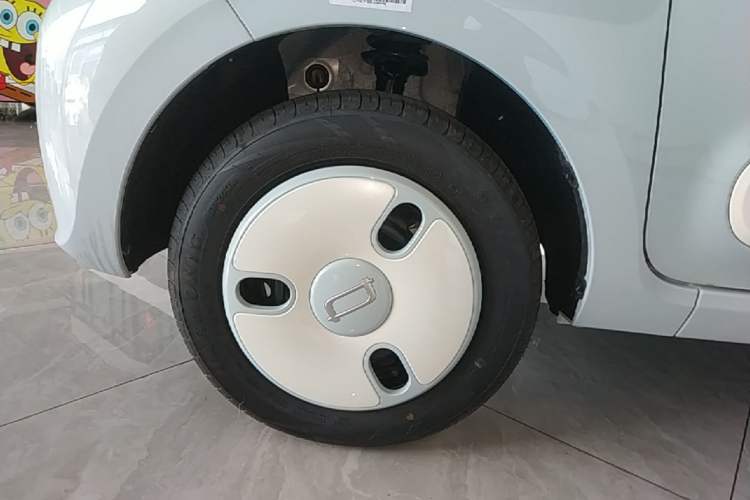 Used Bestune Pony 2026 222km Colorful Horse Left Front Wheel Hub