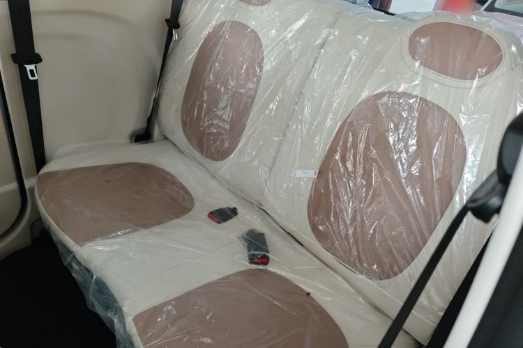 Used Bestune Pony 2026 Model 222km Shining Horse Left Rear Seat