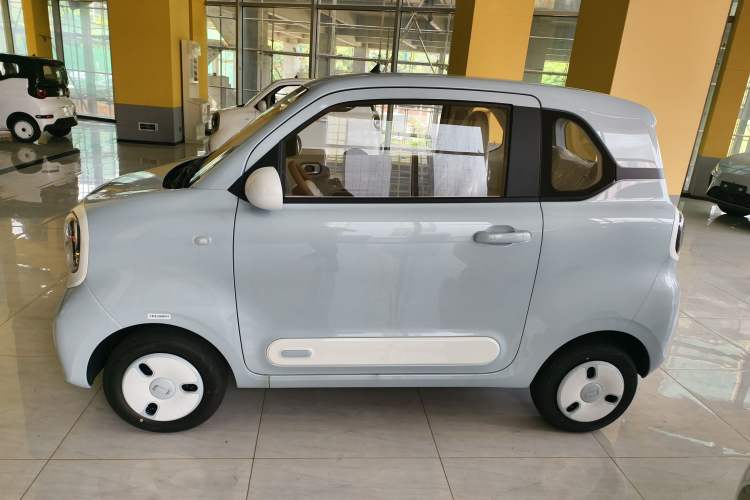 Used Bestune Pony 2026 Model 222km Cute Horse Plus Left Side