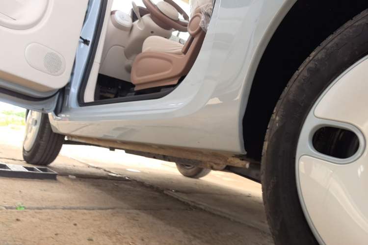Used Bestune Pony 2026 222km Colorful Horse Left Side Sill