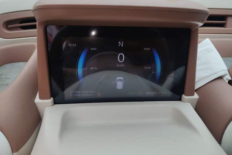 Used Bestune Pony 2026 222km Colorful Horse Odometer Close Up